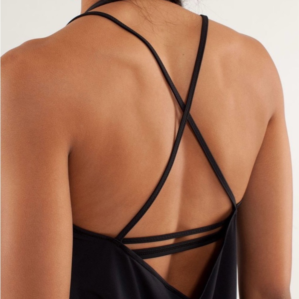 Lululemon Women's Flow And Go Tank II Black Size 4 Retail $64 - Picture 3 of 9